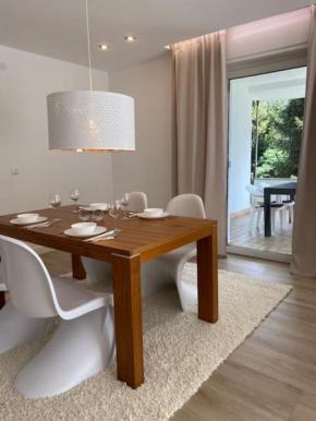 Edles Apartment in Hanau mit Balkon und Freisitz, Pkw-Stellplatz
